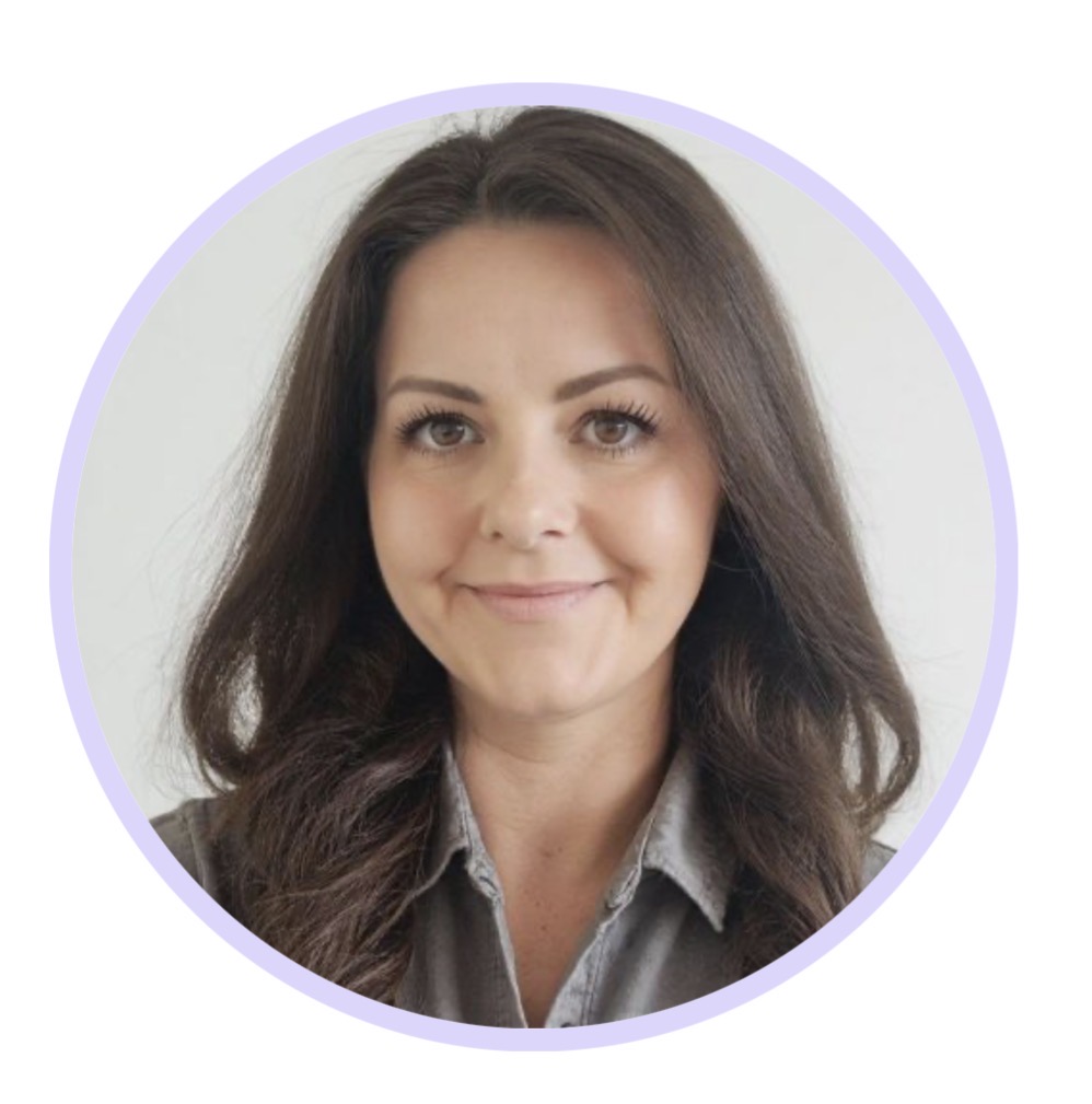 Nicola Middlehurst FMBPsS, co-author of Unmasking EBSA